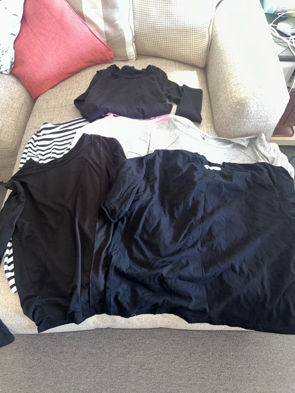 Mixed Tops Bundle - Casual Tees & Long Sleeves